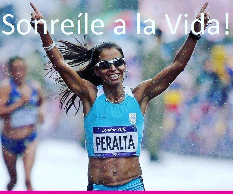 runnin_arg's tweet photo. ¿LUEVE? SONREÍLE A LA VIDA! ❤️💦🏃🏻‍♀️🏃🏻‍♂️🌎👏🏻😀
#Revistarunnin' #BuenDía #Lluvia #Alma #Sueños #CorroPorqueMeHaceBien https://t.co/FdoNBm1X9Y