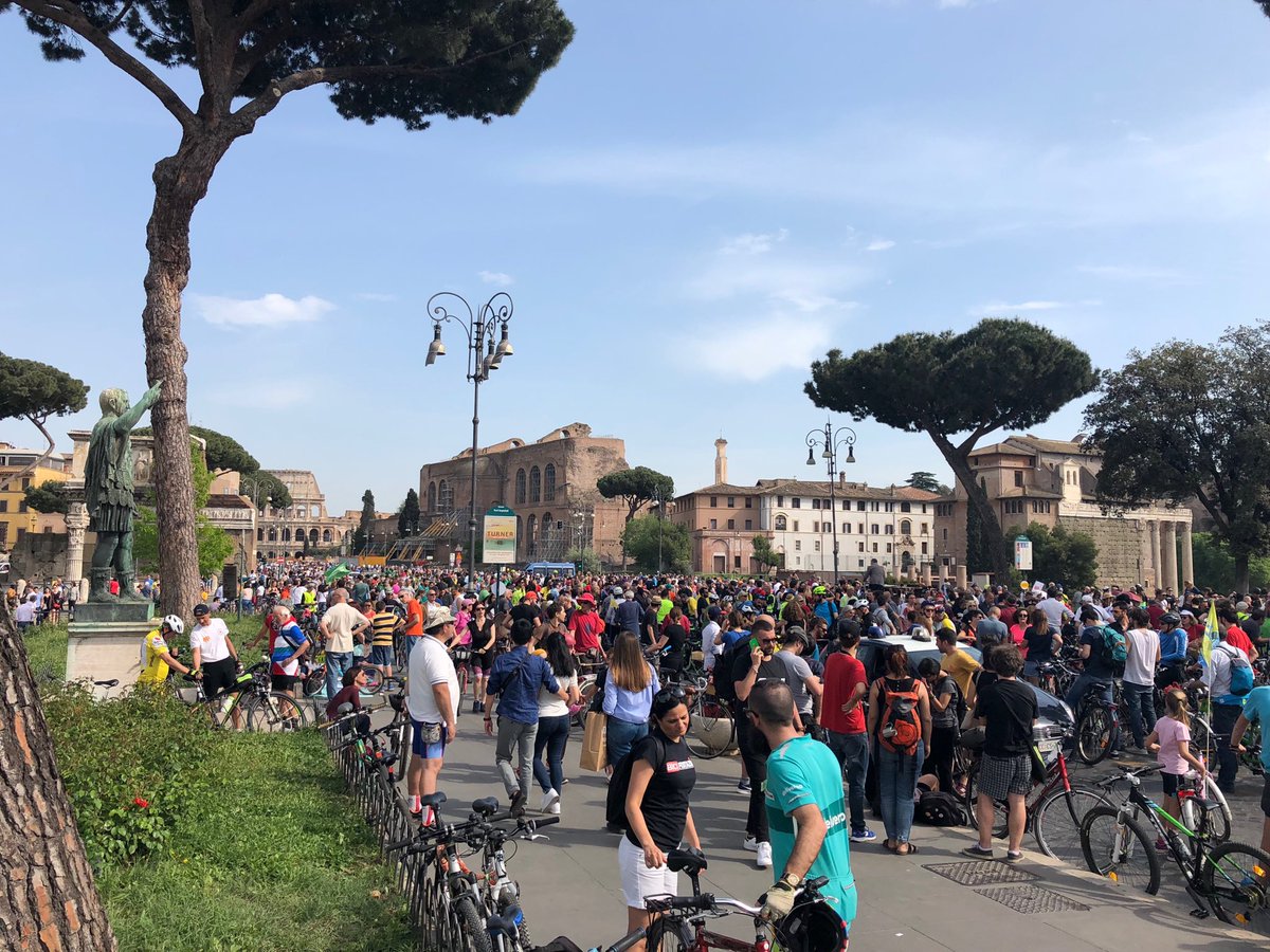 <a href="/sustainablerome/">sustainablerome</a> #Bicifestazione roma ora now.