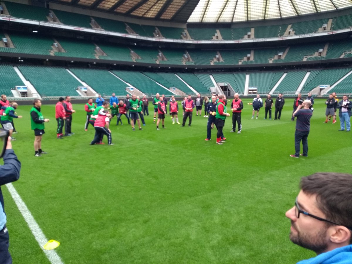 Nick_Wilko_'s tweet photo. #srfcCCC
#MagicAcademy
A great way to introduce scrummaging through a game with @twowheelprof
Musical chairs. Without music. Or chairs.
#MusicalChairsWithoutChairsOrMusic
#KidsFirstConvention2018 
#QuilterKidsFirst 
@OMWKidsFirst https://t.co/h5ocXjTxkG