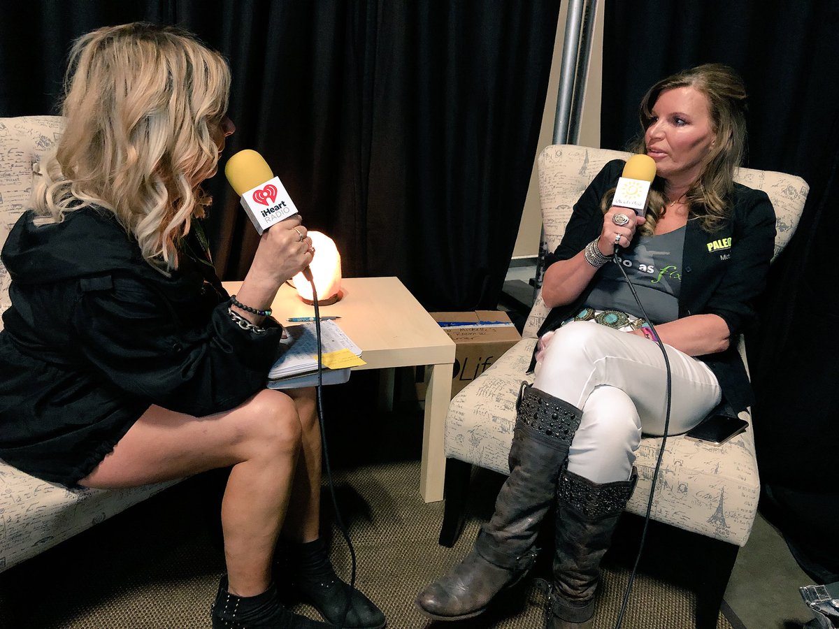 oneliferadio's tweet photo. We are here with the CEO and Co-Founder of this amazing event @PaleoFX so honored!! #oneliferadio #paleo #nutrition #mind #body #spirit https://t.co/gAdV04pVXX