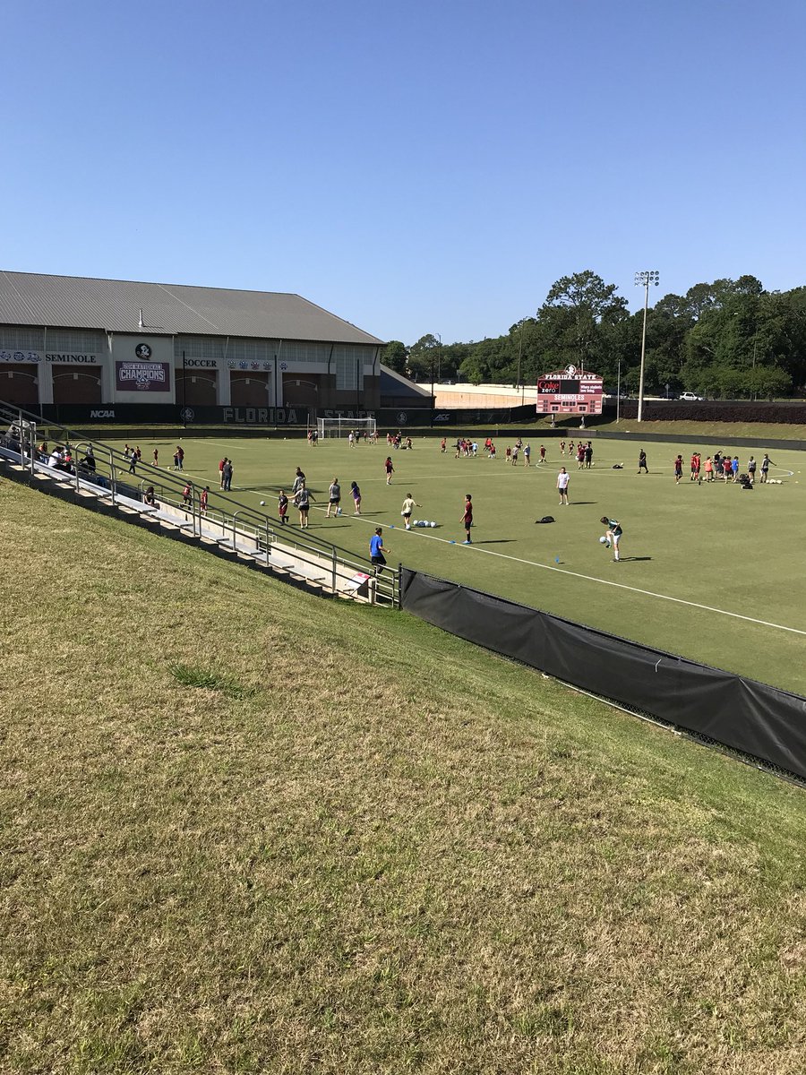 willis_allen's tweet photo. Awesome event by the @FSUSoccer team “Kickin’ it for Autism”! Thanks @MKrikorianFSU for the picture! ⚽️ https://t.co/GohR2RwULu