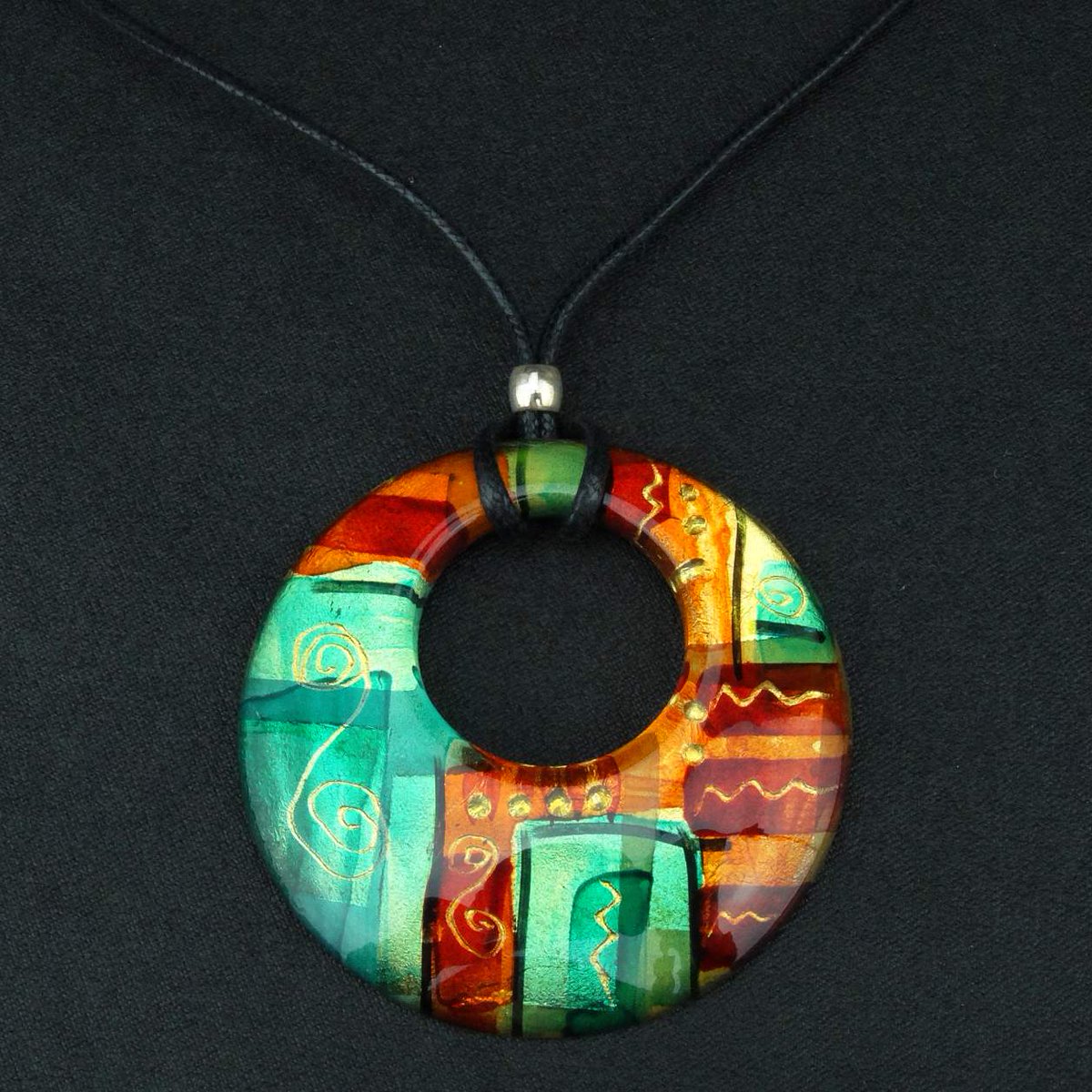 pyramidgallery's tweet photo. Our latest Newsletter - read it here and click a link to get your free subscription to receive it regularly. Sandsend exhibition with @lesleyBirch  and Emily Stubbs.  And introducing   DINNY POCOCK and jeweller GAIL KLEVAN @gailklevan on our website https://t.co/EnsyRL1tpl https://t.co/plyI2IuMIL