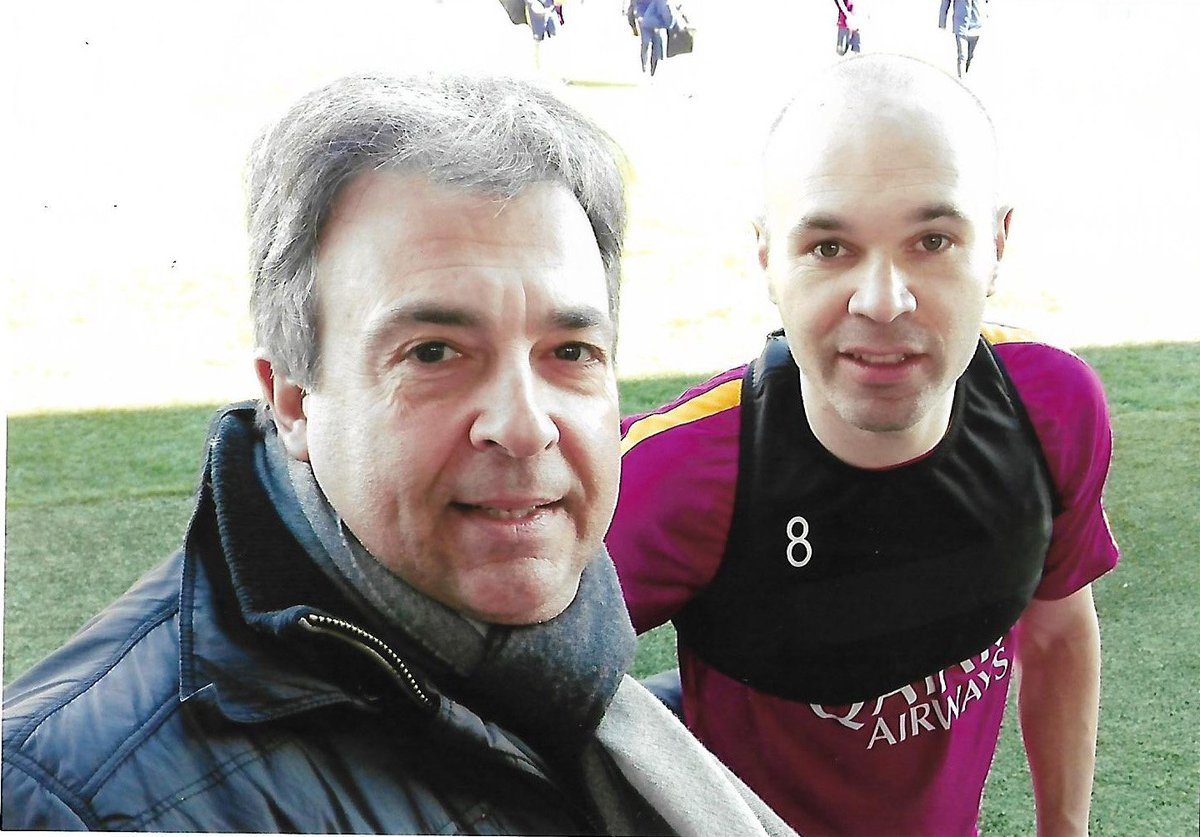 tncomunicacio's tweet photo. Un ejemplo a seguir dentro y fuera del campo. Mucha suerte en tu nueva andadura. @andresiniesta8 ⚽️👏
#Iniesta #IniestaDeMiVida #IniestaperSempre #laliga #laligasantander #futbol #football https://t.co/60EoOOxP9C