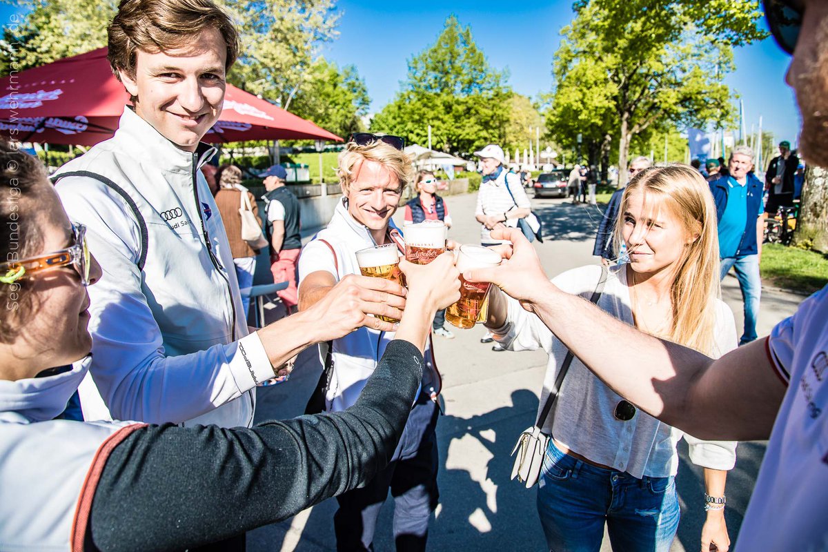Budvar_Sailing's tweet photo. Beste Bedingung für den Start der Deutschen Segel-Bundesliga in Friedrichshafen! #budweiserbudvar #budweiser #budvar #sailing #segeln https://t.co/THXqdunROo