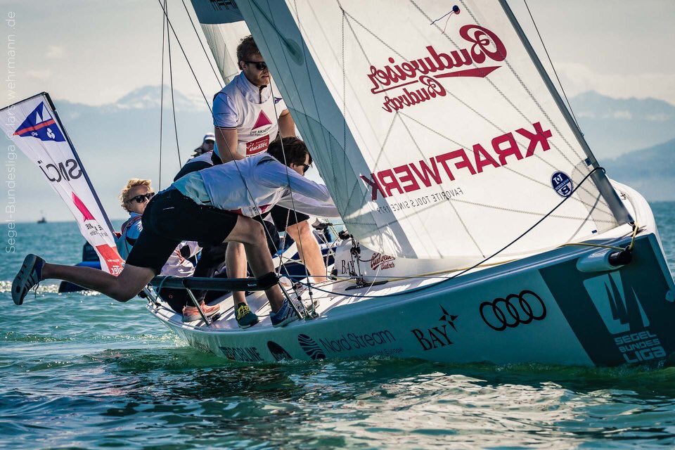 Budvar_Sailing's tweet photo. Beste Bedingung für den Start der Deutschen Segel-Bundesliga in Friedrichshafen! #budweiserbudvar #budweiser #budvar #sailing #segeln https://t.co/THXqdunROo