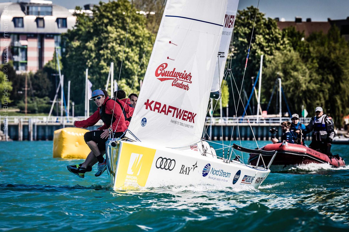 Budvar_Sailing's tweet photo. Beste Bedingung für den Start der Deutschen Segel-Bundesliga in Friedrichshafen! #budweiserbudvar #budweiser #budvar #sailing #segeln https://t.co/THXqdunROo