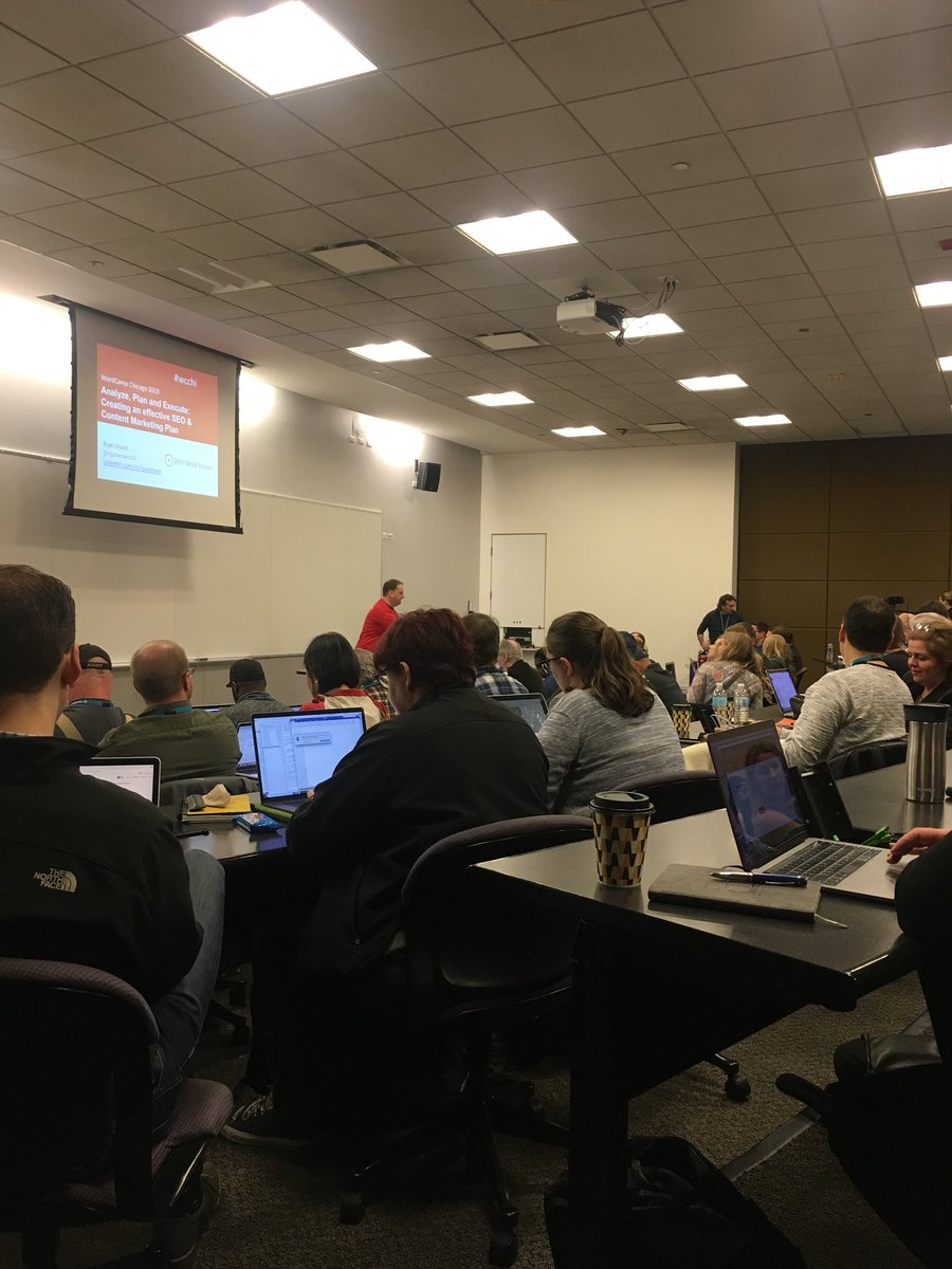 JaimeSaysBlog's tweet photo. Standing Room Only #sro for @ryanerwin33 talk on #SEO at #WCCHI #googlemethis
 I also need to figure out how to rank for @DuckDuckGo ! https://t.co/s8d0fYBcI5