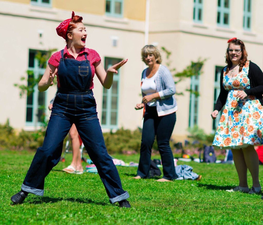 bmouthofficial's tweet photo. Got your next week planned out!? Check out the amazing programme of events for Bournemouth Emerging Arts Fringe! Follow: @bmthfringe & visit https://t.co/smP8nnogrB for what’s on! Apr 28 - May 7
#arts #bournemouth #artsfestival #fringe #artsy #artsfest #lovebournemouth #woid https://t.co/MPqrimXGNz