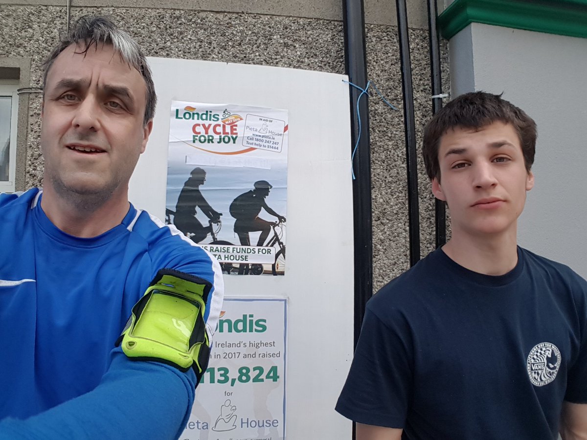 JohnGatDellTech's tweet photo. Great day supporting Londis Aughrim @londisireland #cycleforjoy in aid of @PietaHouse.. #DarknessintoLight https://t.co/jkMBNNXS9R