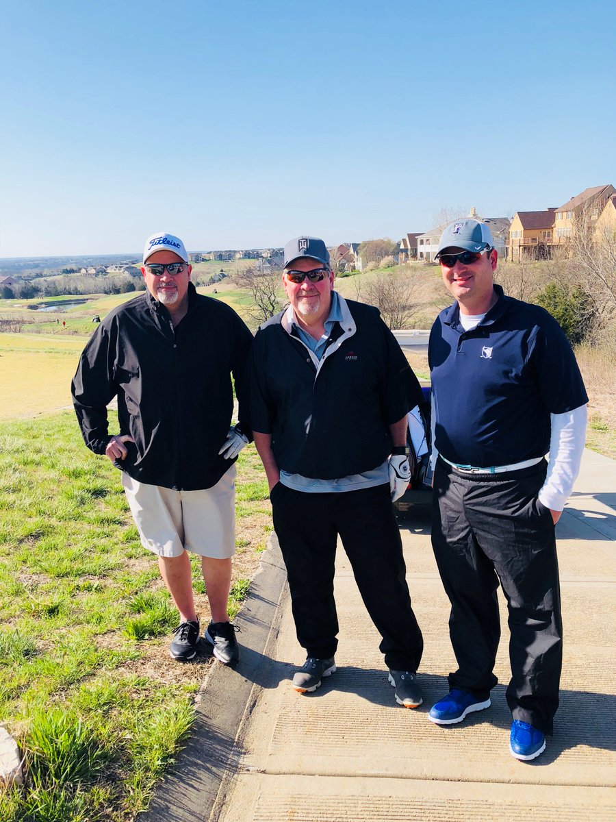 colberthills's tweet photo. Sunny skies, light wind, and it's getting better as the day progresses. Lots of tee times and great food as well. Courtney will be out on the bev cart to serve you all day! Try to think of a better day to join us...go ahead, we'll wait.....
#golfcolbert #mhkfoodie #golfhead https://t.co/RdmXsCnfz4