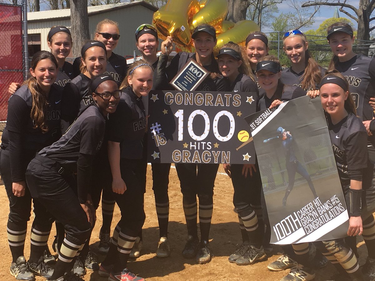 BTHSSoftball1's tweet photo. Gracyn Banks has officially hit her career 100th hit!!!! #dinger Congratulations!!!! @bthsathletics https://t.co/6j5M0LP2Xd