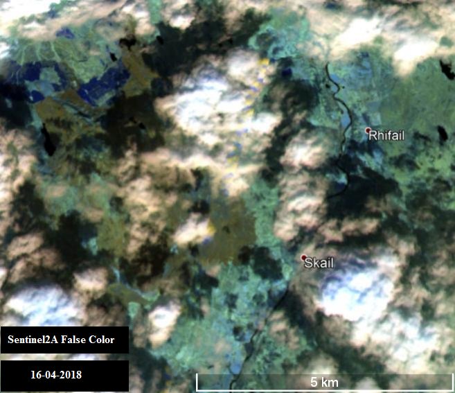 tonyveco's tweet photo. First cloudy partial view of #UnitedKingdom #wildfire by #Sentinel2A for the AOI around #Skail . Burn scars in dark yellow. https://t.co/El3DGX55At