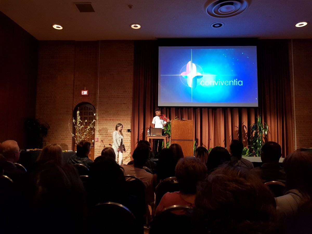 CarlosAcostaCJL's tweet photo. Felicitaciones a todo el equipo de @Conviventia fue un privilegio acompañarlos en #ReflectionsOfHope. Gran compañia, comida colombiana, exposicion de talento de nuestros niños y una increible muestra del amor de Dios y su fidelidad. https://t.co/NMmKWC1sdE