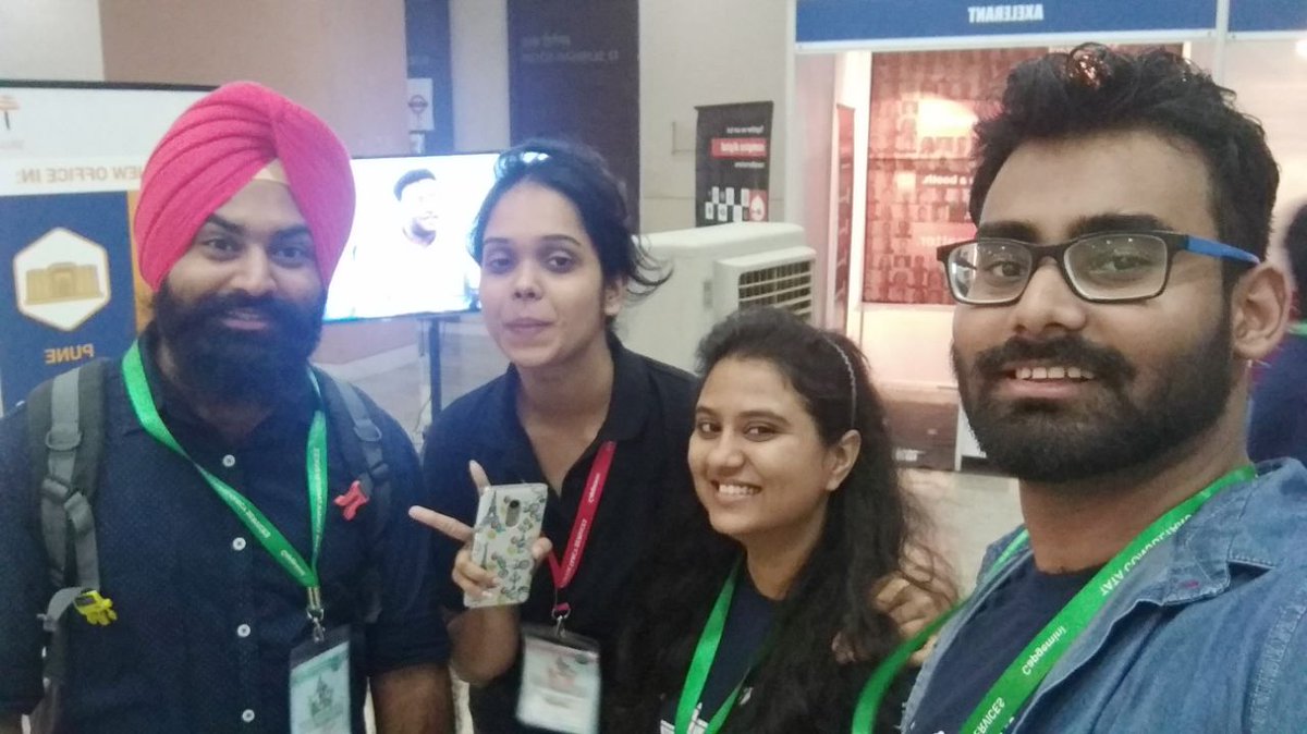 Manjit_Barnala's tweet photo. Had a wonderful day at #DrupalCampMumbai thanks to all the organizers, sponsors, friends new & old, #DrupalThanks to you all! #drupalhug
@DrupalMumbai #DCM18 https://t.co/16JJDvpZ27