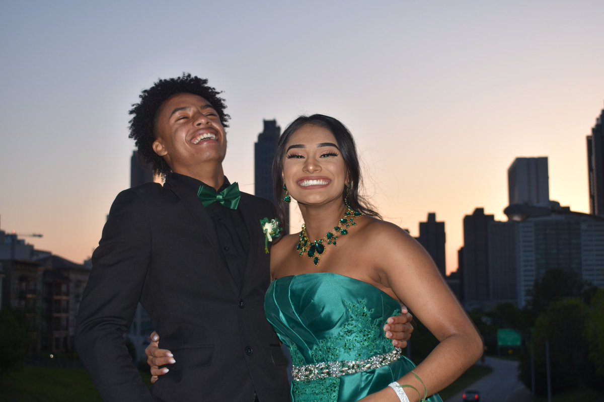 TheoShields_'s tweet photo. Best time I’ve had in a while ❤️#SecureDaPack #WoodRich #Prom2k18 https://t.co/ogeKoFNFaM