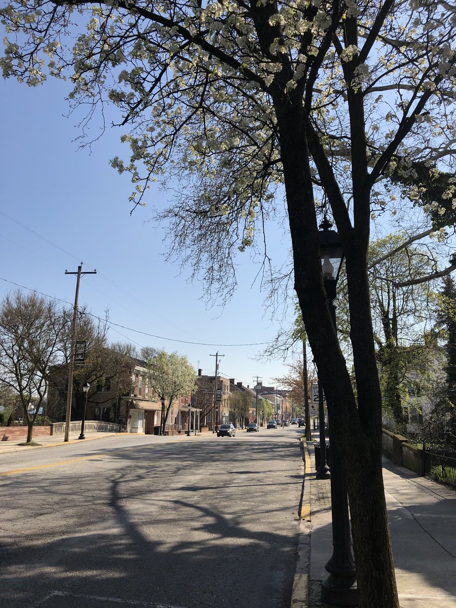 Beautiful day to clean up our community and get ready for the upcoming summer season! <a href="/ShipPRSSA/">Ship PRSSA</a> #RecycleSHIP
