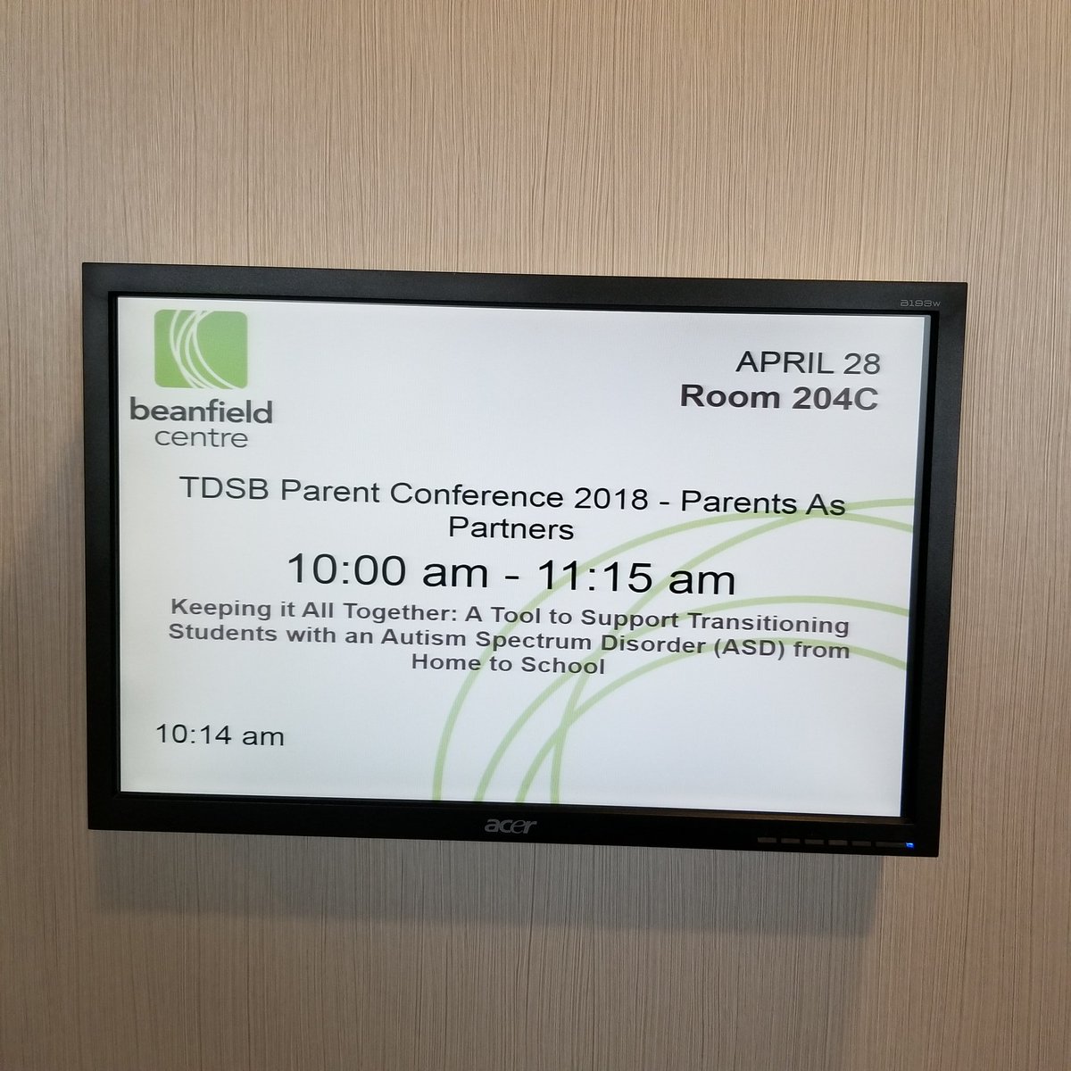 LoriMoore674's tweet image. Parent resources and panel discussion on support children with an ASD.  @SPCToronto @tdsb #tdsbparents