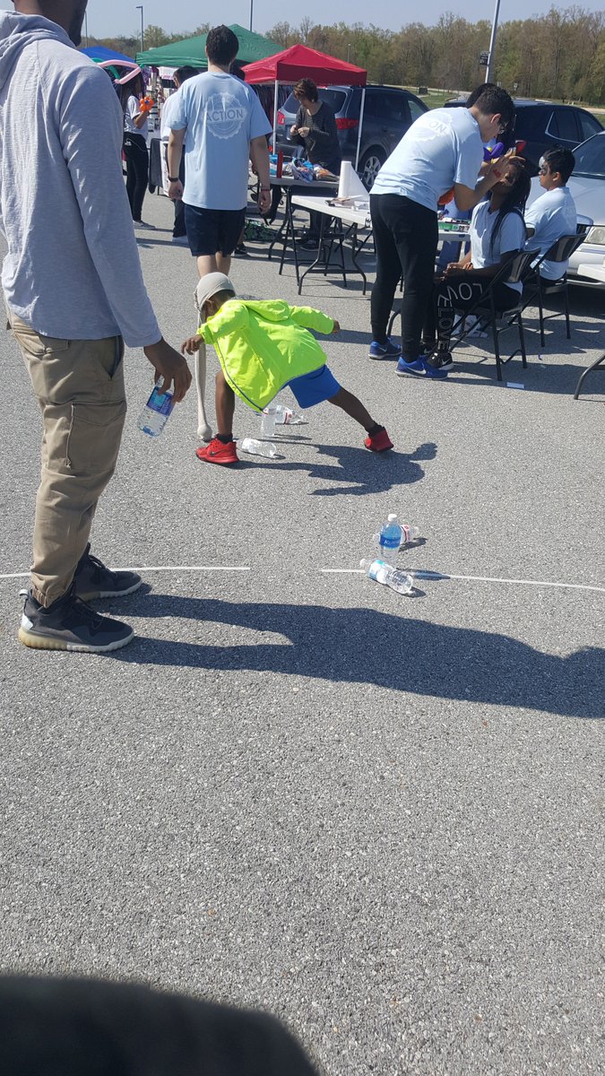 NorthPointHS's tweet photo. Fun day at North Point's Carnival Fun Run! We're here til 1pm. Come out &amp; enjoy! @NorthPointHS @NorthPointsAE @CCPS https://t.co/F4tlcKEbuu