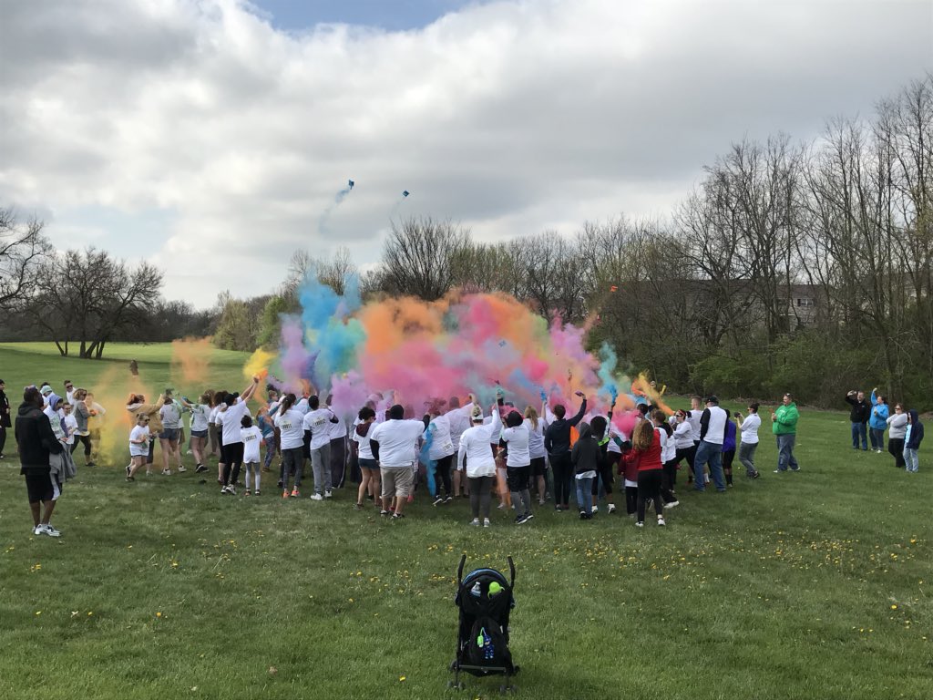 Color Run fundraiser for student council this morning! A colorful time! <a href="/GlendeningElem/">Curt Brogan</a>