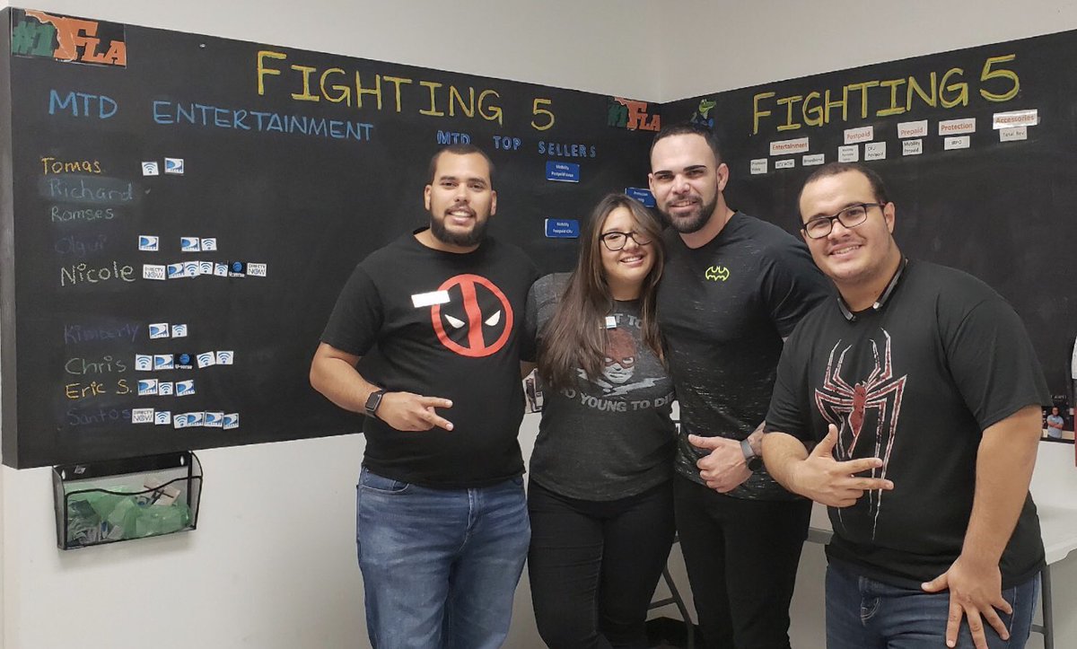 Lincoln_store's tweet image. Super Hero Saturday!! Weekend is here 🏝🏝🏝🌅🌅🌅 great vibes at our store wearing our favorite superhero tshirt 🔱🔱🔱 #floridafighters #WorldDomimation #sazoncompleto