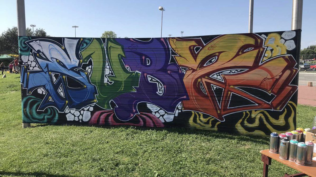 Aiirohofficiel's tweet photo. Cool Saturday painting with the fam! #odg #aiiroh #azba #subz #streetartist #graffiti #streetart #street #streetphotography #TagsForLikes #sprayart #urban #urbanart #urbanwalls #wall #wallporn #love #art #graffiti #instagraffiti #instagood #artwork #mural #graffitiporn https://t.co/AJquSgYo6s
