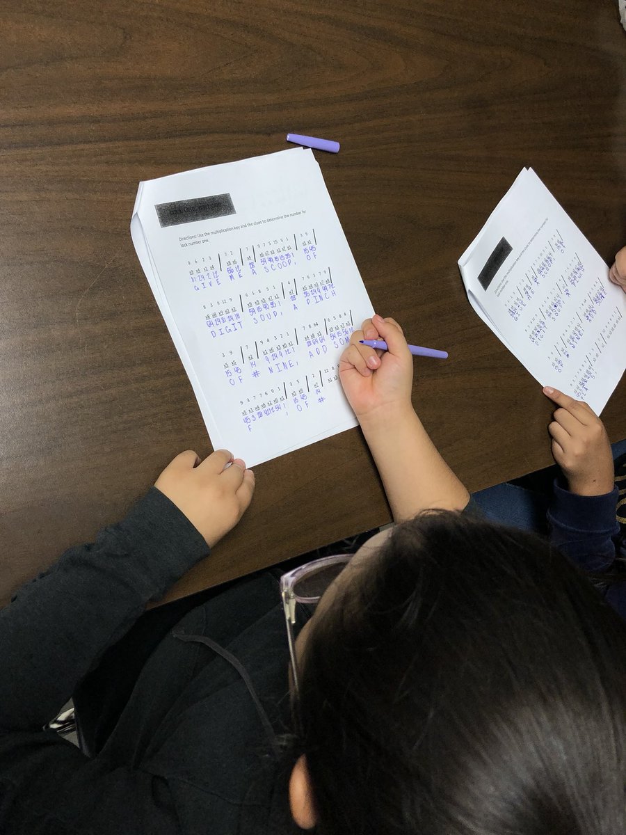 ktorres04's tweet photo. Solving mysteries using inferencing + cracking riddles and locks using math = Saturday Enrichment Fun! @warriors112 @MandyT2010 @jacklynnann4 https://t.co/3AJSDrbeRp
