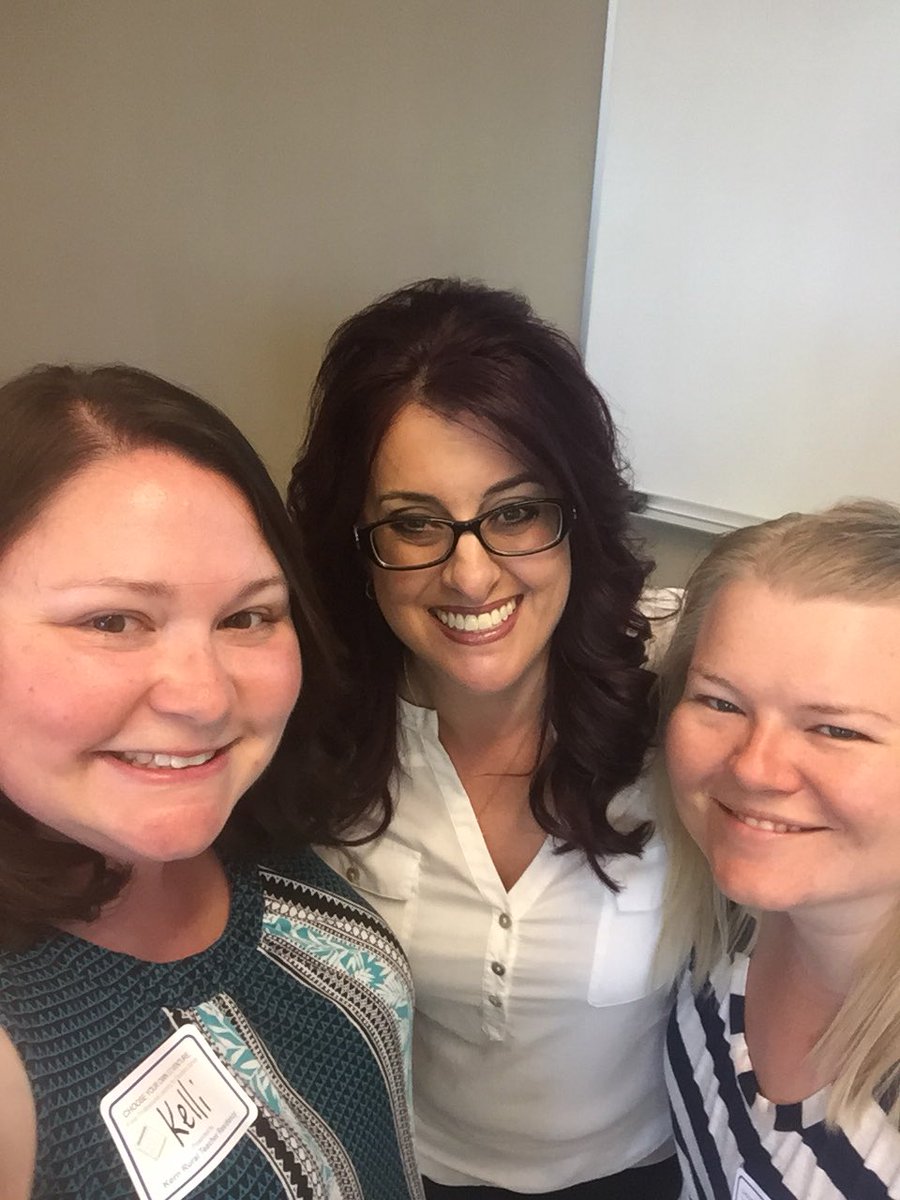 CSUB ED Talk NGSS with the awesome @JediTeacher08 and <a href="/chynna_raymond/">Chynna Raymond</a>