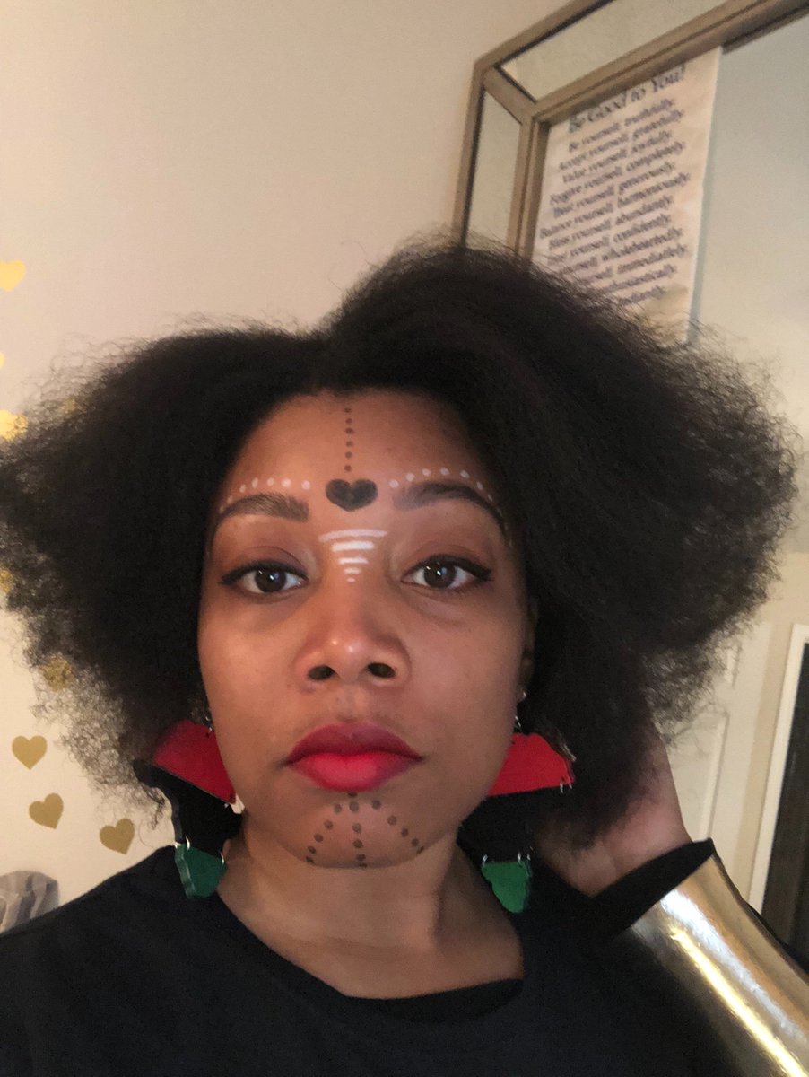 Queen of Wakanda is in the building!!!!
#QueenofWakanda
#QueenofNiles
<a href="/BIGBizDecker/">Eric Decker</a> <a href="/judy_cavalieri/">Judy Cavalieri</a> <a href="/sean_nork/">Sean Nork</a> <a href="/alysonwoodard/">Alyson Woodard</a> <a href="/MusicSaviour/">Santino Fallucco</a> @Mumphz