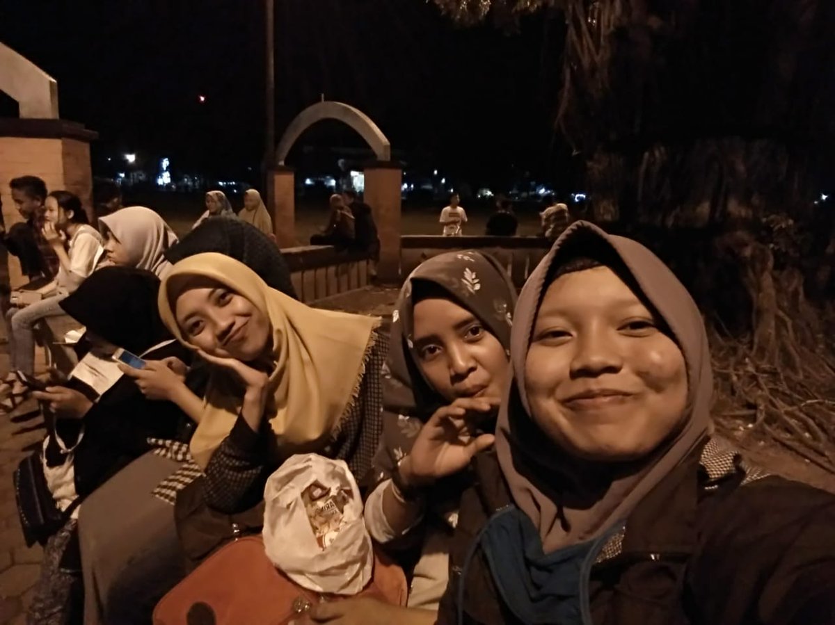 rofi3022's tweet photo. Meet up tadi sore😊😊 https://t.co/RIsMa3oUie
