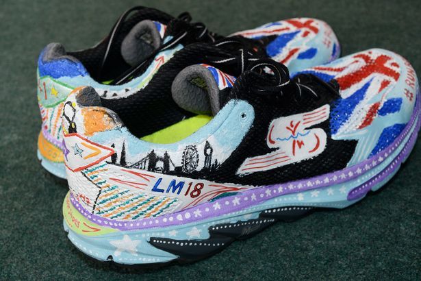 The ballot opens for the 2019 <a href="/LondonMarathon/">TCS London Marathon</a> this Monday 30th April! Will you be running? <a href="/Run_Rogers_Run/">Paul Rogers</a> ran for us this year, wearing shoes created Super Artist Maria, his wife! #charity #fundraising buff.ly/2Fm3wxf