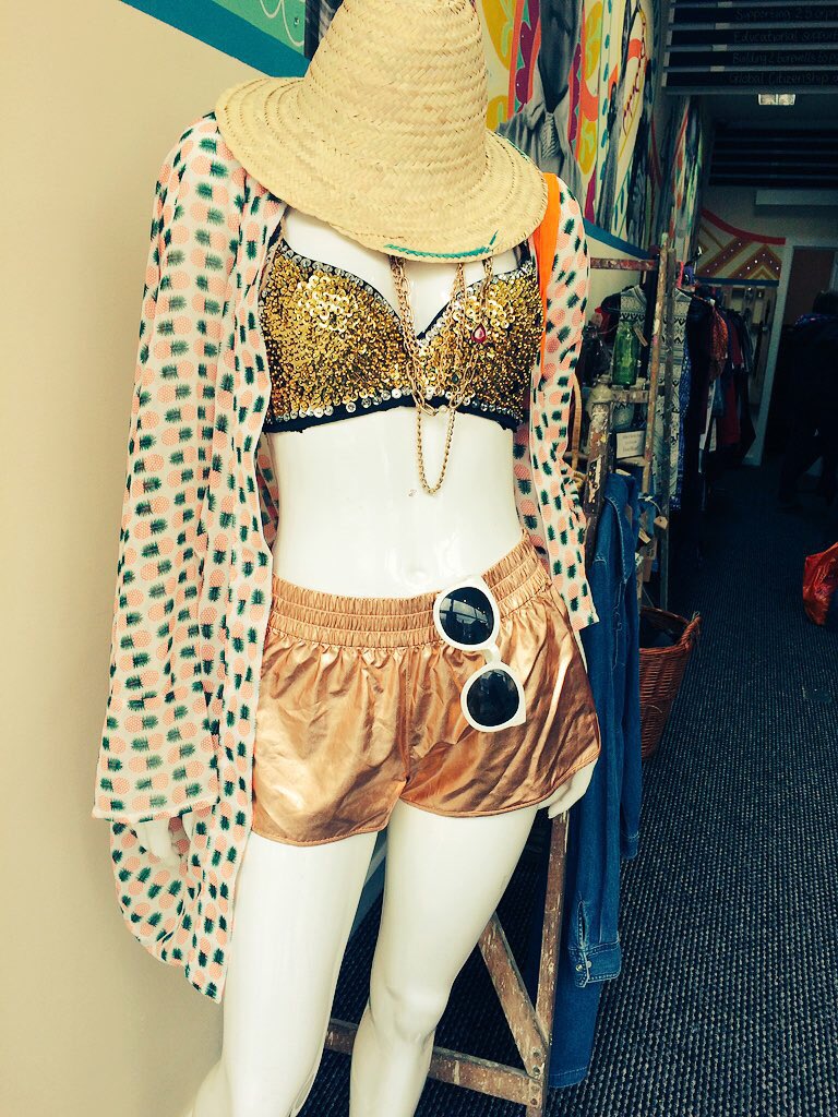safefoundation's tweet photo. What a 1st day! Thanks to our lovely customers for buying our quality #EthicalFashion. Come see us on Whitchurch Rd, say hi and scavenge the rails. Tons of funky bargains to be grabbed!#ShopLocalActGlobal #Cardiff #vintage https://t.co/FuFsCbSIkY