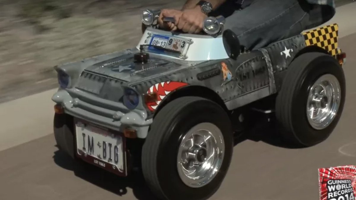 Jalopnik's tweet photo. The world's smallest roadworthy car is the size of a Barbie Jeep

https://t.co/5OhM9j5h92 https://t.co/VPJDZ8w42l