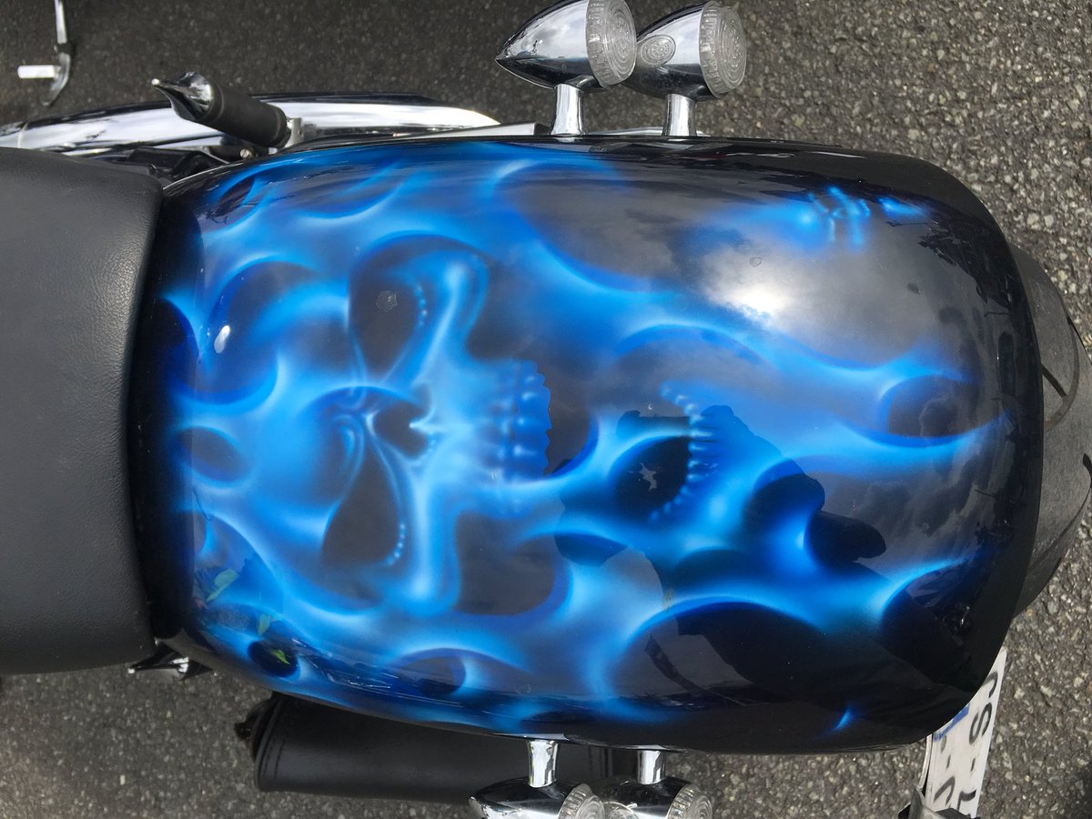 CallMe_Arnaud's tweet photo. #harleydavidson #harleynation #custom #custombike #softailcustom #harleychoppers #hdbreakout #cvo #softailbreakout #bobber #chopperforlife #harleydavidsonaddicts #picoftheday #hardcandycustom #ironbikers https://t.co/JZebcoe5bf
