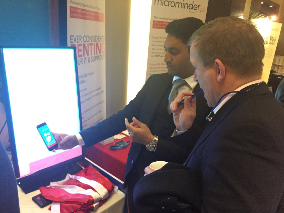 brushlink's tweet photo. What a fantastic time we had at the @HenryScheinUK #digitalsymposium2018 event this weekend. There were many strong #Brushlink challengers. #dentistry #dental #technology #digital https://t.co/bBVHAp3FbA