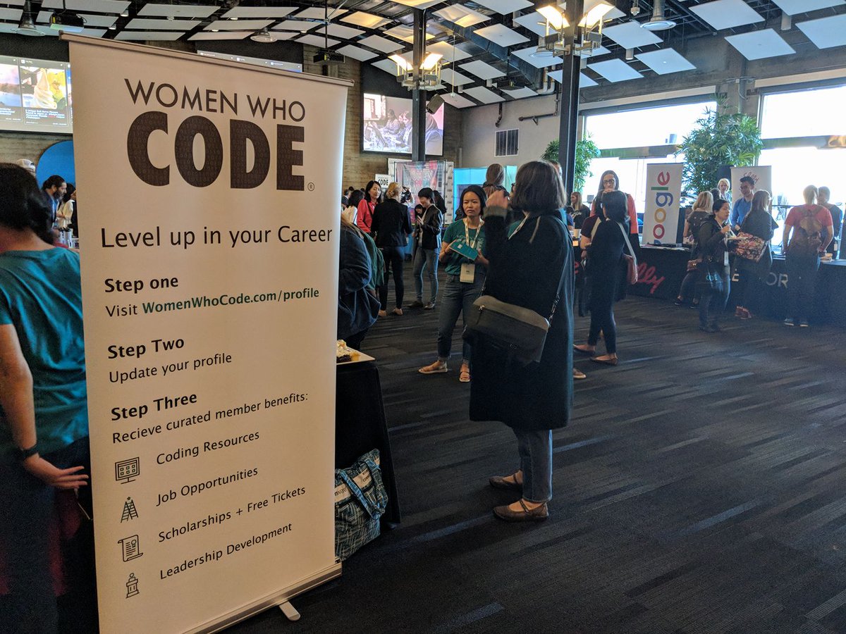WWCodesandiego's tweet image. We are at CONNECT! If you see us around say hi! We are wearing our San Diego t-shirts!#WWCode #WWCodeCONNECT #WWCodesandiego