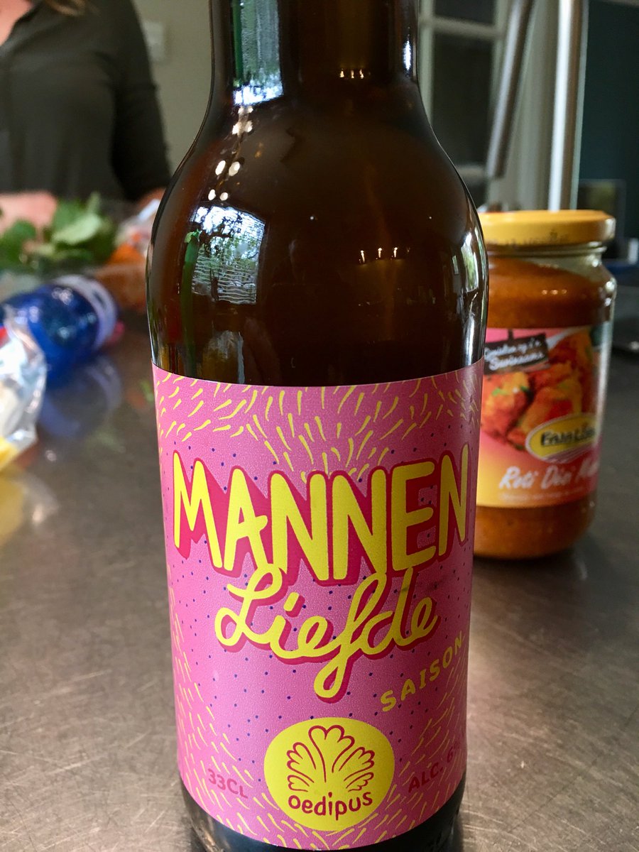 DussenHank's tweet photo. Mannenliefde is ook echte liefde #oedipus #saison #craftbeer #manlove https://t.co/i7p0dmvjBF