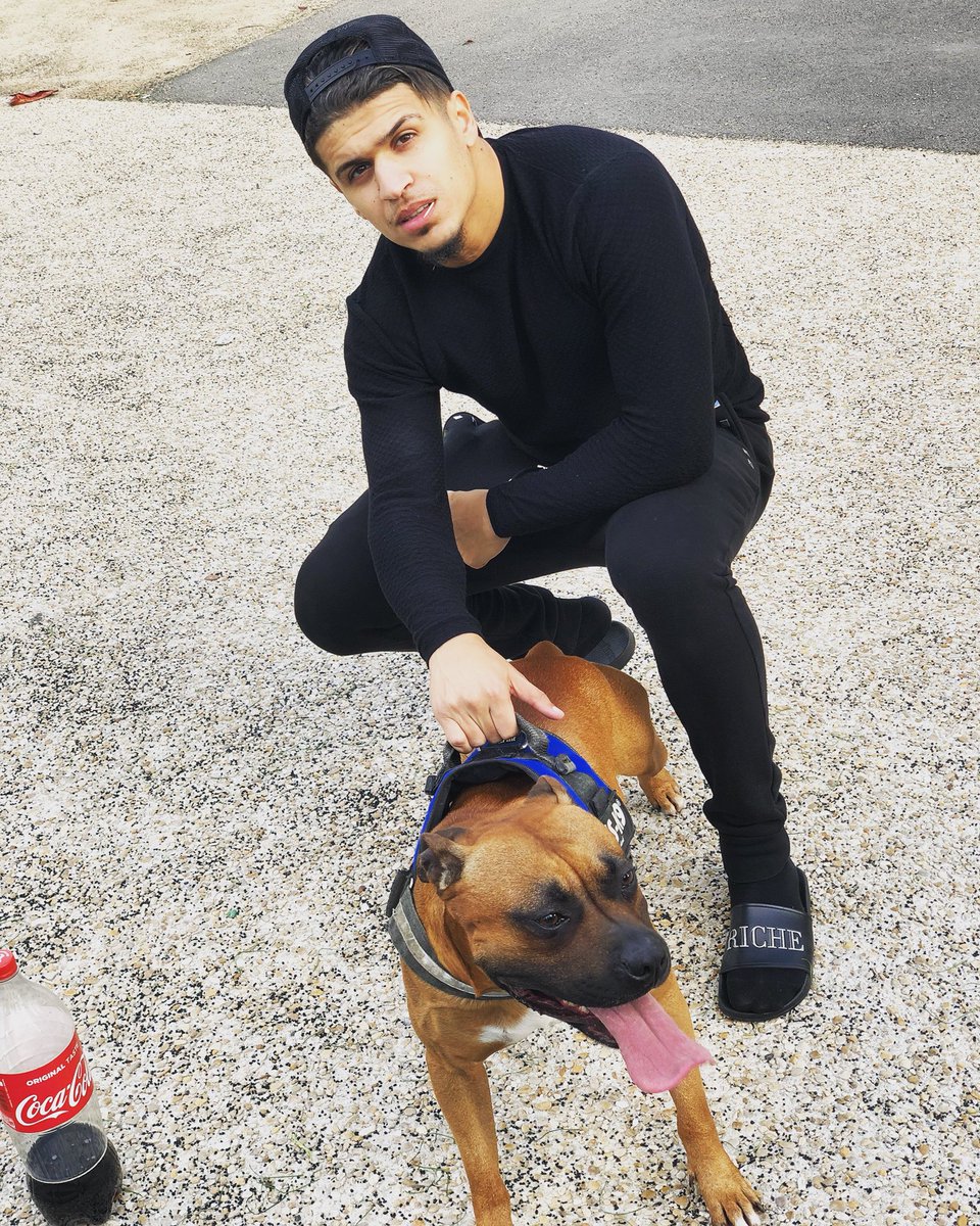 OfficielAlrima's tweet photo. Vous pensiez que c’était fini ??  Vous êtes pas prêts 🔥🔥 #Alrima #LasuiteArrive https://t.co/NXkqFcOsz7