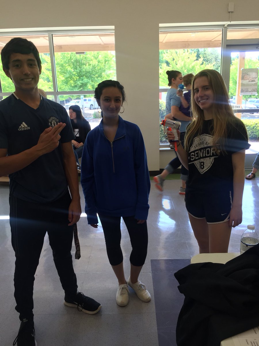 power_hoes's tweet photo. @pcminivanmoms 4-4 you guys better get ready for showdown https://t.co/jYtq0UNm6p