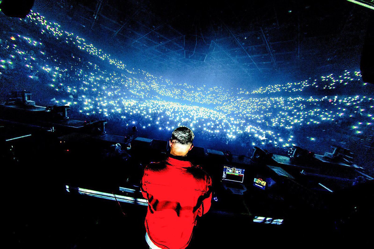 djsnake's tweet photo. Merci Paris ❤️💙 @funradio_fr https://t.co/RIwfmvy1Ym