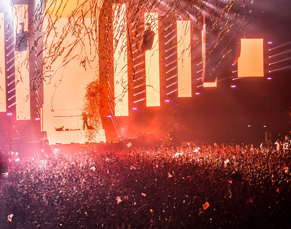 djsnake's tweet photo. Merci Paris ❤️💙 @funradio_fr https://t.co/RIwfmvy1Ym