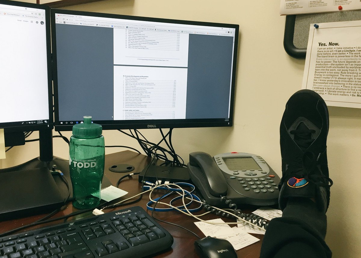 SirMannyG's tweet photo. One perk of being at the office on a Saturday - wearing my #jordans! Just donโt tell @CMBrandonTodd. #whatdresscode #nodresscode #aj8 #officesaturday #BudgetProcess #sneakerhead @Jumpman23 @kicksonfire https://t.co/oPRT3eOvNT