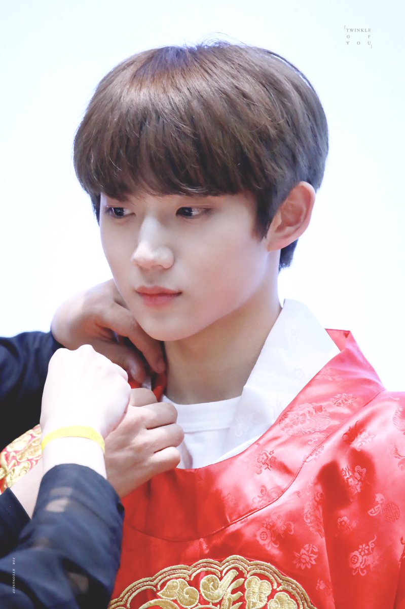 TWINKLEOFYOU's tweet photo. 20180428 조은뮤직팬싸인회 🐰HD
#안형섭 #형섭 #형섭X의웅 #hyeongseop

   ʚ♥⃛ɞ https://t.co/lF6jyAIfph