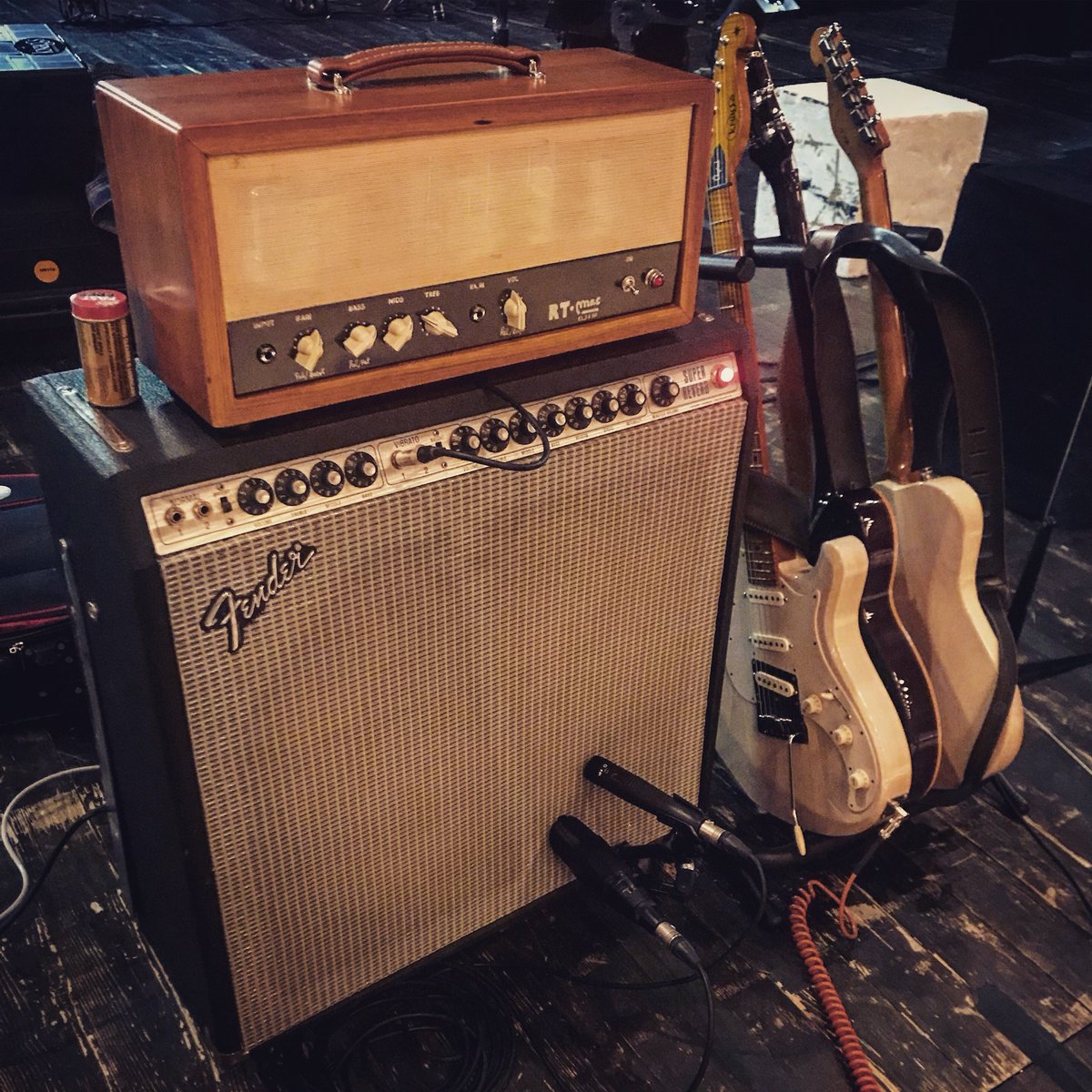 BuddaGuedes's tweet photo. Getting ready for tonight’s show!!! https://t.co/Wj7mtq1NC5