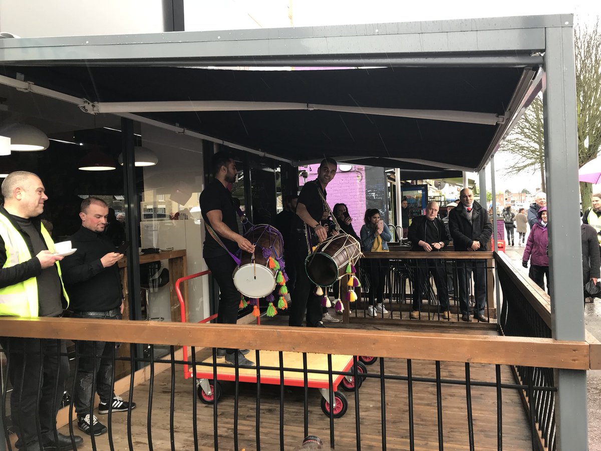 RobertaJFulton's tweet photo. Listening to The Percussionists on Lincoln Road @mylincolnroad @in_collusion @CambsPboroCA https://t.co/6LWgg9NJYu
