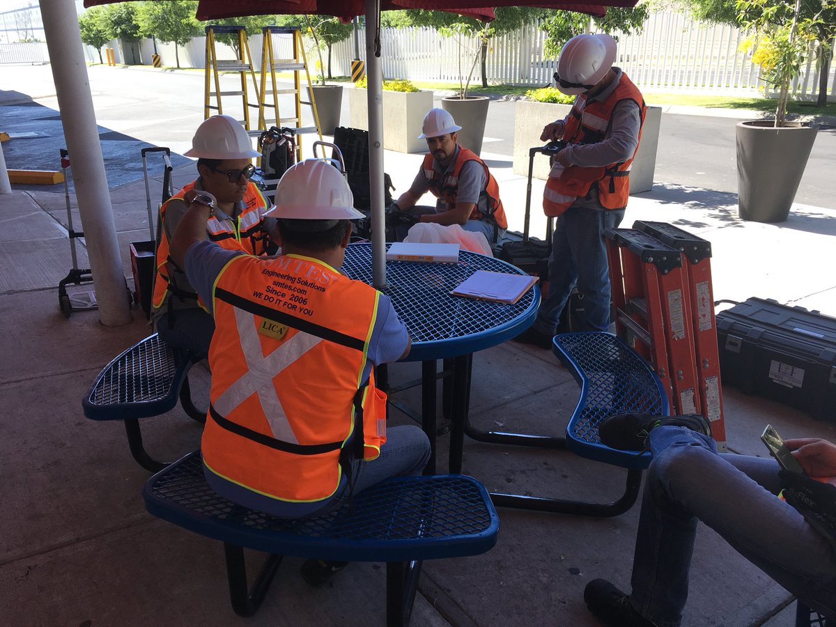 SMTES's tweet photo. Second day of Electrical Maintenance force is attending meeting to do strategies amd get the most out of results https://t.co/HAyw2po8Zw