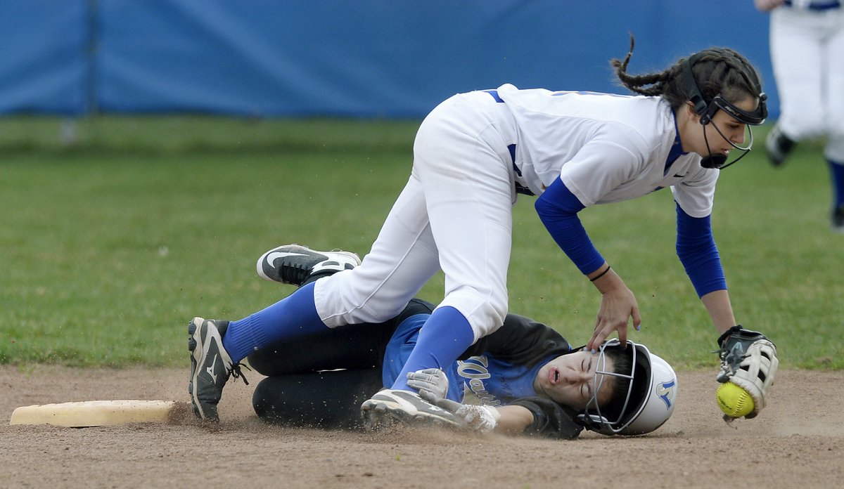 PHOTOS: <a href="/Schroeder_Sball/">Warrior Softball</a> beats <a href="/WIEagles/">Irondequoit High School Athletics</a> 5-3. on.rocne.ws/2JB9NaO. <a href="/DandC/">Democrat & Chronicle</a> <a href="/NYSPHSAA/">NYSPHSAA</a>