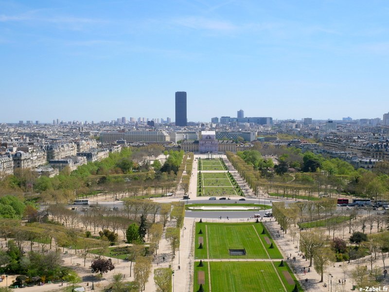 parisdesparents's tweet photo. L'expo "Effets Speciaux" est aussi au 1er étage de la @LaTourEiffel https://t.co/AfabMY9L3x #paris #expo #kidsfriendly #toureiffel #çatournealatour https://t.co/xy1OeqGWXZ