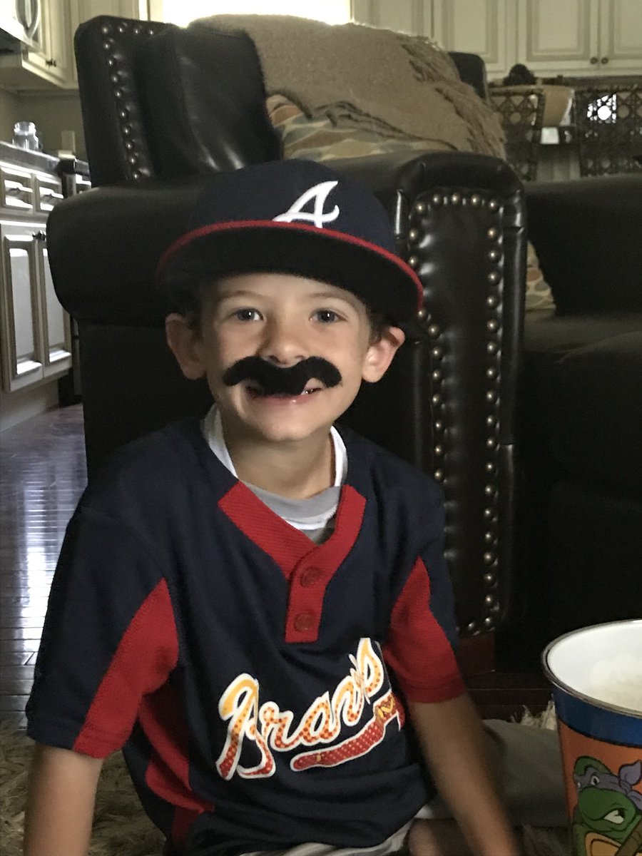 wmkhwilliams's tweet photo. It Saturday Morning and Sully is Baseball Ready! Go Braves! πβΎοΈβ€οΈ #boymom #mychild #SullyMan https://t.co/DIAnwTNK0W
