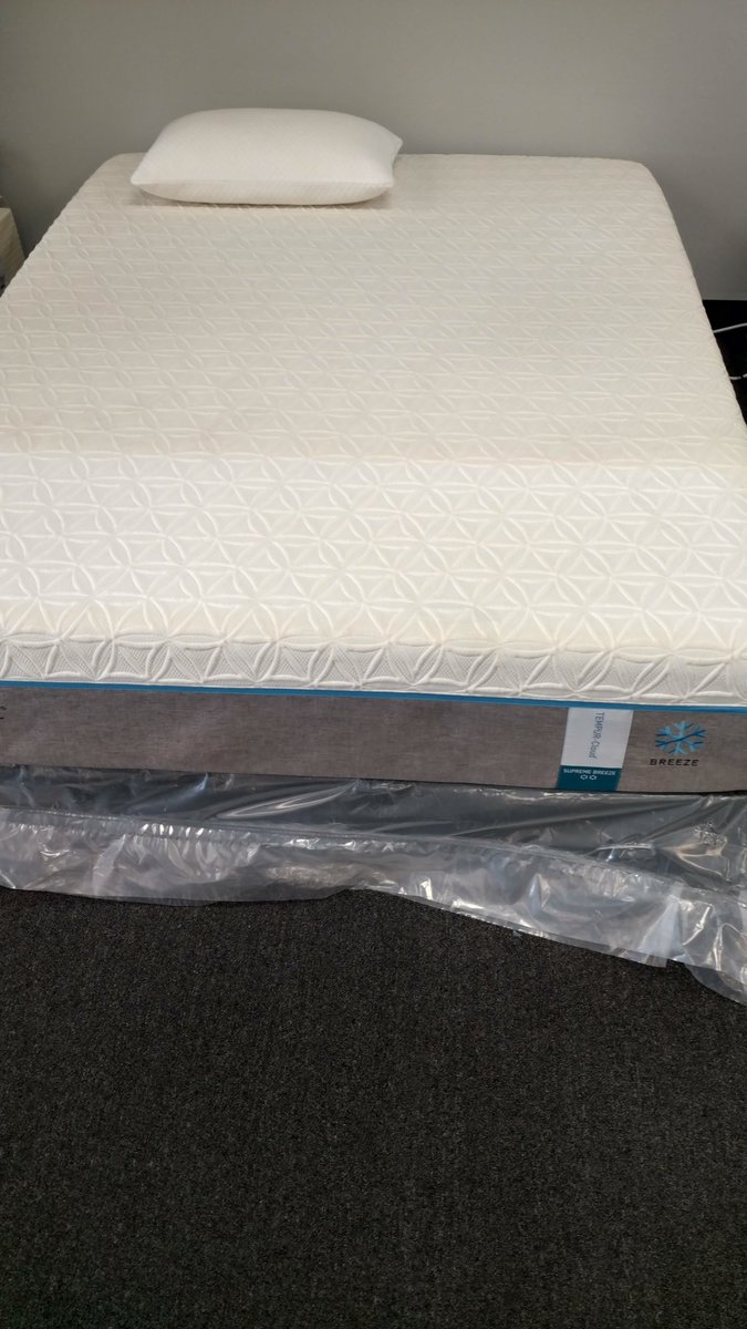 mcsqueal79's tweet photo. #Sale!! @stlmattress #StLouisMO https://t.co/hfLxpJQqmK
#RetiredFloorSample #QueenMattress #Tempurpedic #CloudSupremeBreeze Was: $3599 NOW: $1000‼️ First come, first served. Sold #AsIs no refunds or warranty. #AskForShaun #SleepRules #Clearence https://t.co/TJy7HSrrs5