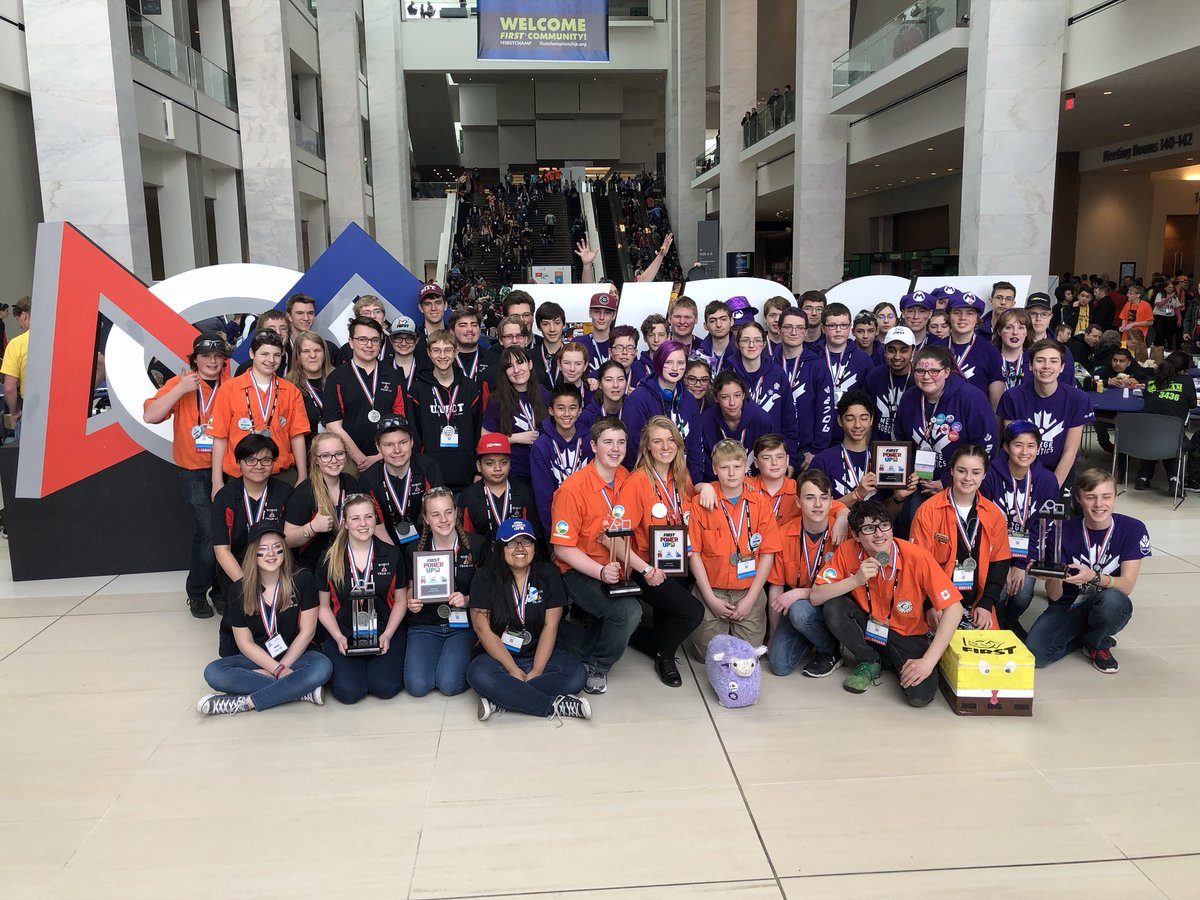 frc2706's tweet photo. One win away from a blue banner on Daly and a spot on Einstein field. However you slice it - that is an amazing season! Congratulations everyone! #FIRSTPowerUp #firstchamp #detroit #daly https://t.co/WyMaJBMVDp